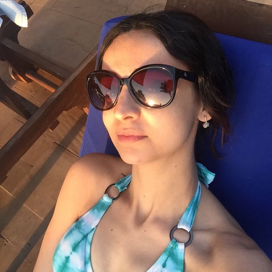 Sanaya Irani’s Hottest Bikini Pictures Will Stab Your Heart - 3