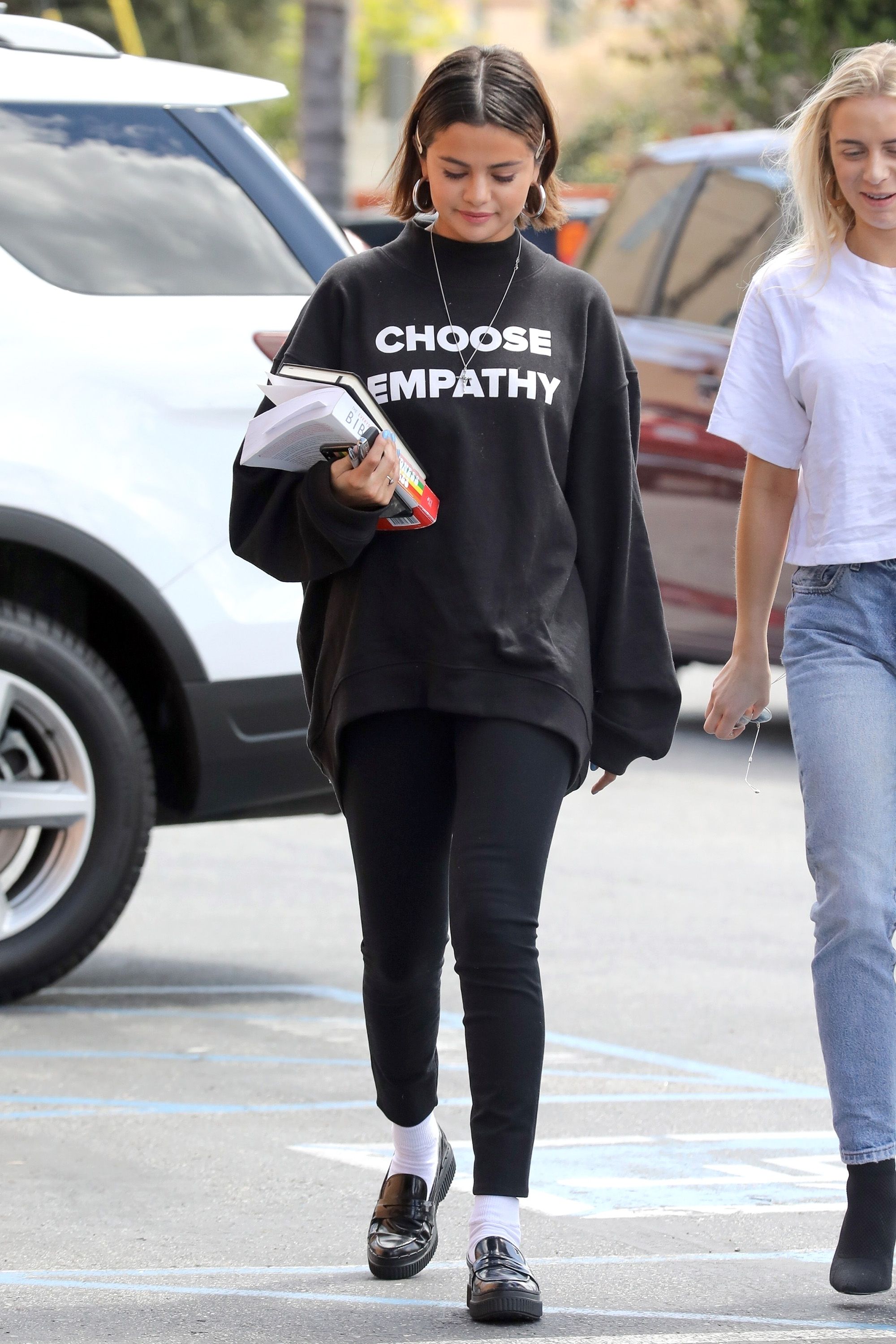 Selena Gomez's Quoted T-Shirts Show How Cool You Are, See Pics 2