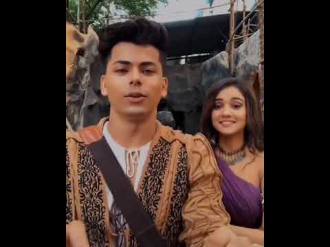 Siddharth Nigam And Ashi Singh’s top on-set selfie moments - 1