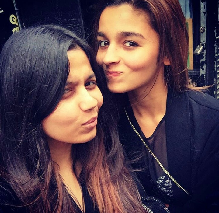 The CUTEST photos of Alia Bhatt And Sister Shaheen Bhatt - 1