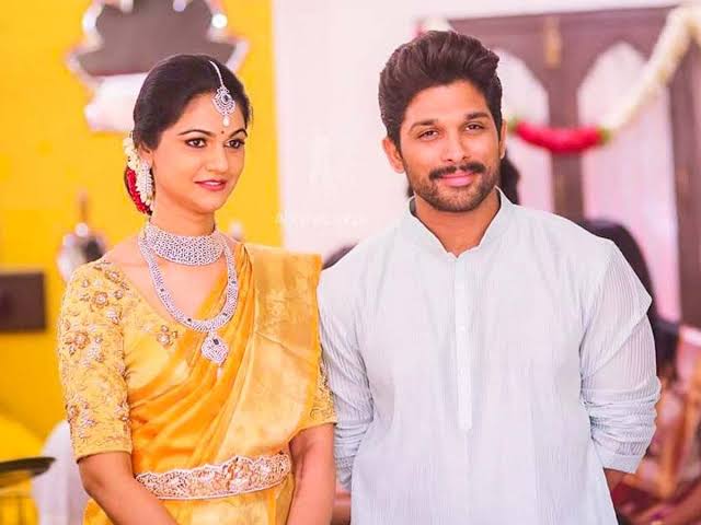 Tollywood Famous Actor Allu Arjun’s LOVE Affair Details REVEALED - 1