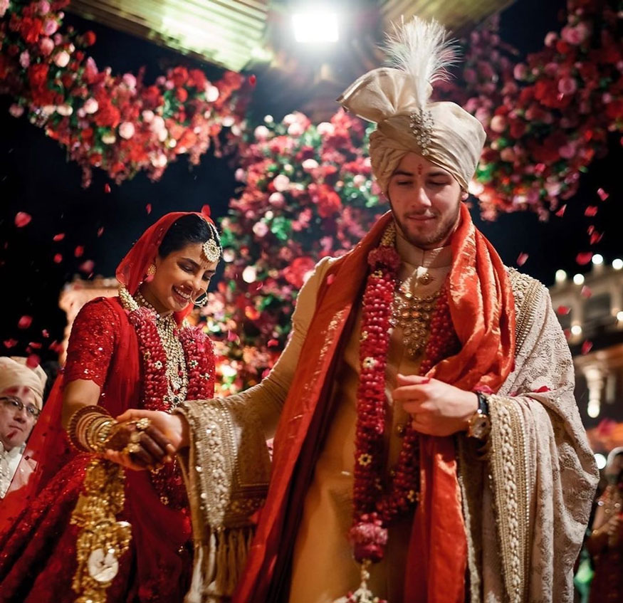 Want to get married this year during lockdown? Take inspiration from Nick Jonas and Priyanka Chopra's unseen royal wedding photos 3