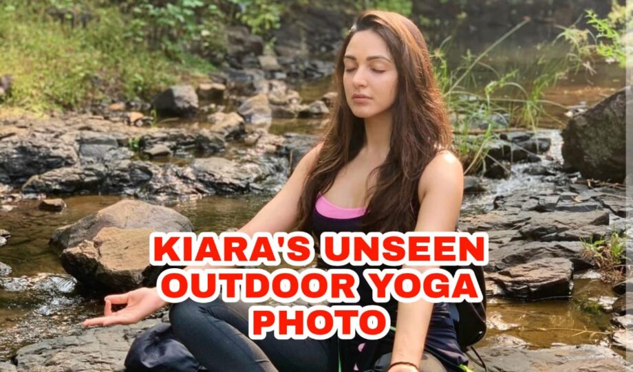 WOW: Unseen photo of Kiara Advani doing yoga outdoor goes viral