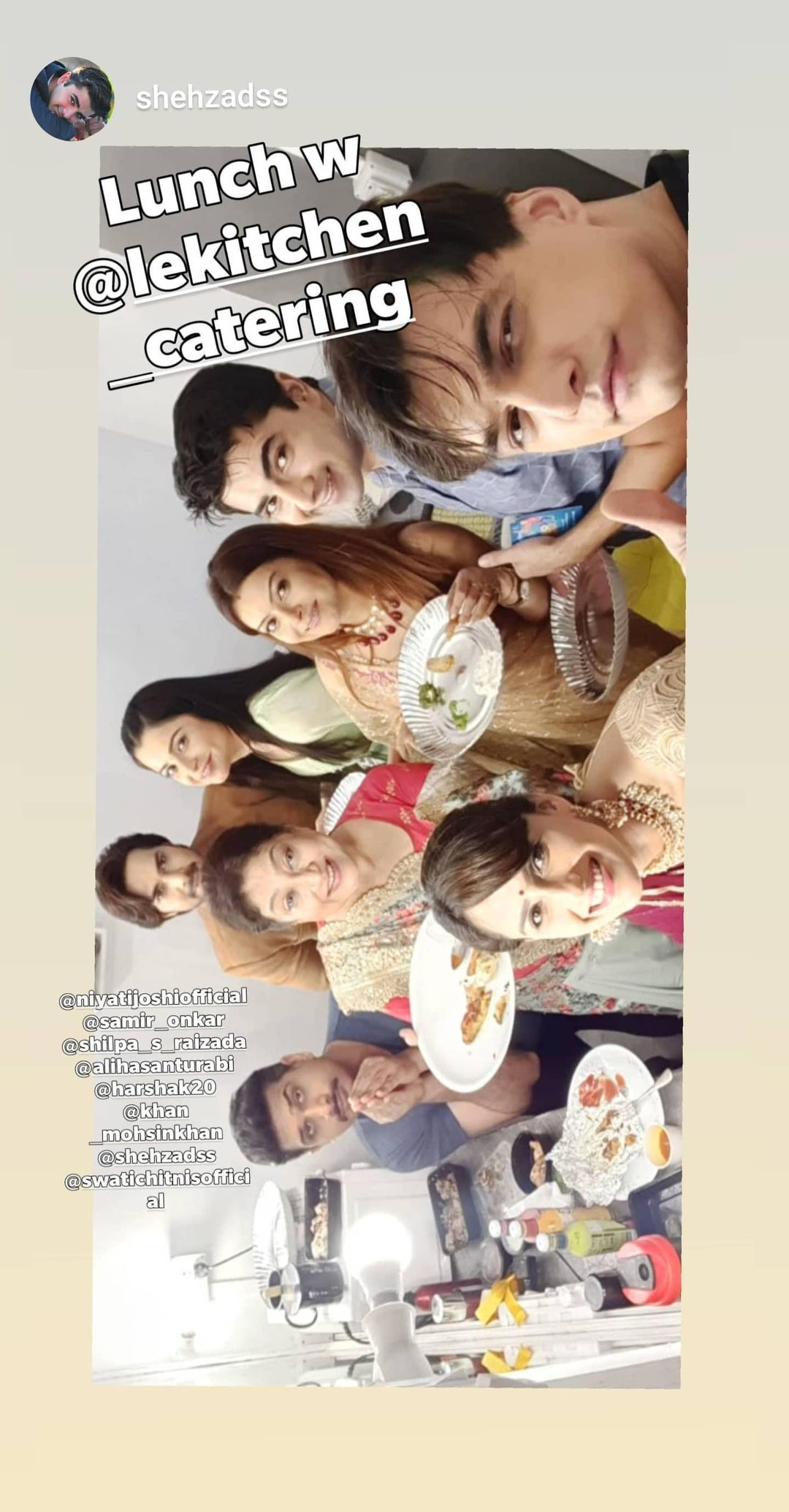 Yeh Rishta Kya Kehlata Hai gang's happy lunch time