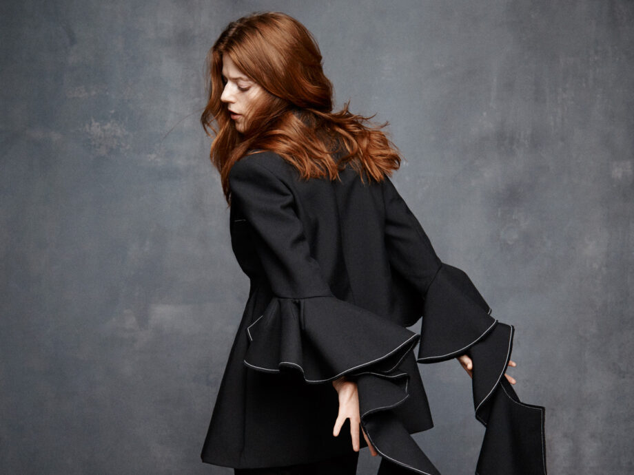 5 Times Rose Leslie’s HOTNESS QUOTIENT Stunned Everyone - 4