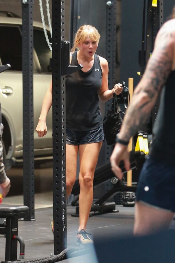 See Pics: Kim Kardashian, Ariana Grande And Taylor Swift’s Workout Pics Go Viral - 4