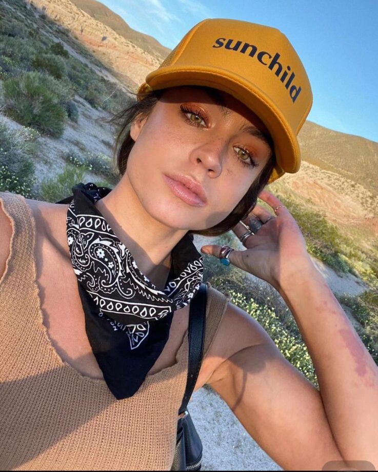 6 Times Sommer Ray Looked Hot In Selfie - 2