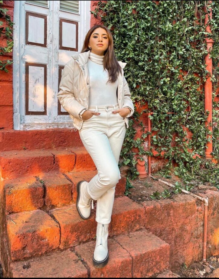 Aashna Shroff’s Casual Chic Looks That Are Pure Fashion Goals - 1