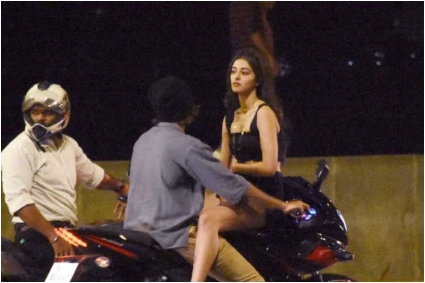 ADORABLE: When Vijay Deverakonda Took Ananya Panday Out For A ‘Special’ Bike Ride, Check Photos - 0