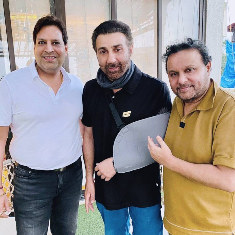 After the cult blockbuster film “Apne”, director Anil Sharma & producer Deepak Mukut brings three generations of Deols – Dharmendra, Sunny Deol, Bobby Deol & Karan Deol together for it’s sequel “Apne 2” - 3