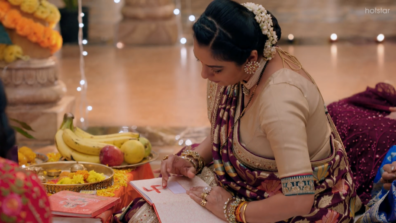 Anupamaa Written Update S01 Ep110 17th November 2020: Anupamaa performs Laksmi pooja