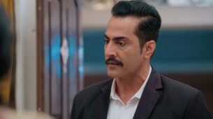 Anupamaa Written Update S01 Ep141 23rd December 2020: Vanraj gets a job notice