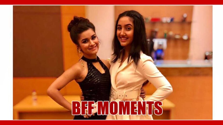 Avneet Kaur And Ashnoor Kaur Cute BFF Moments 4