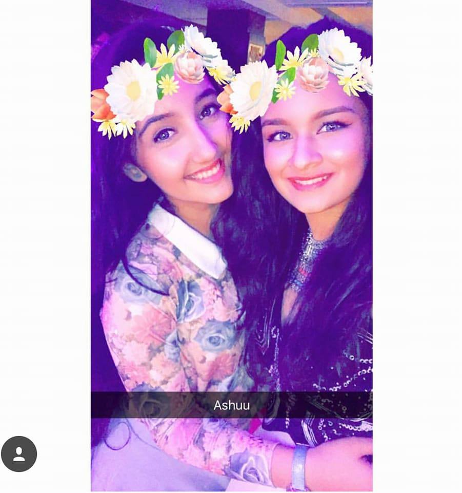 Avneet Kaur And Ashnoor Kaur Cute BFF Moments