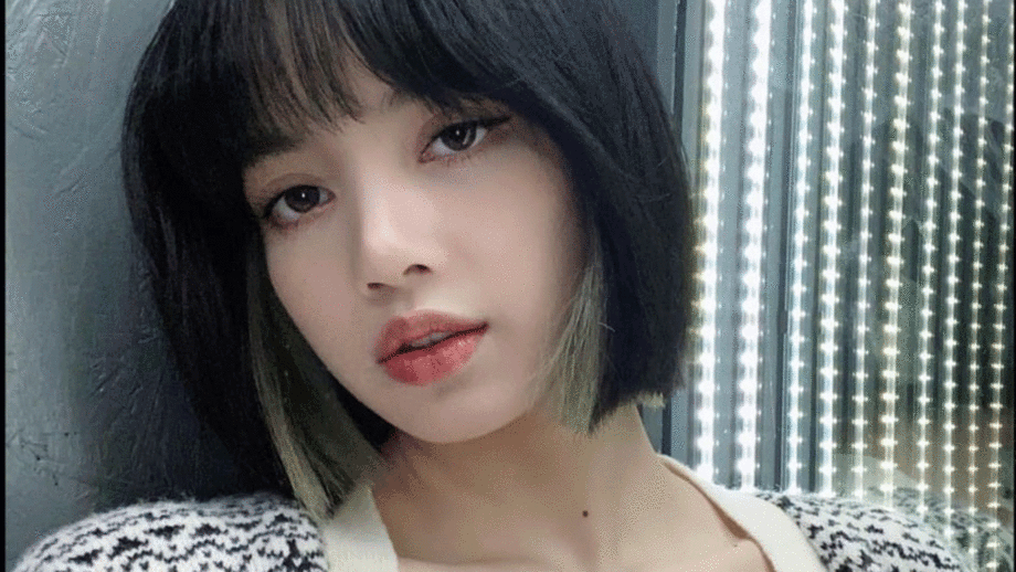 Blackpink’s Lisa stuns in latest photo wearing red lipstick