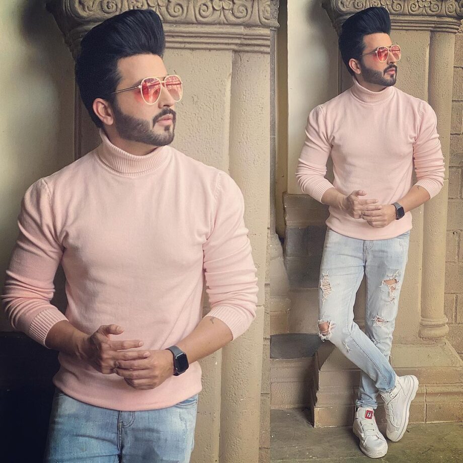 Dheeraj Dhoopar’s Denim Fashion Sets Instagram On Fire; See Pics - 3