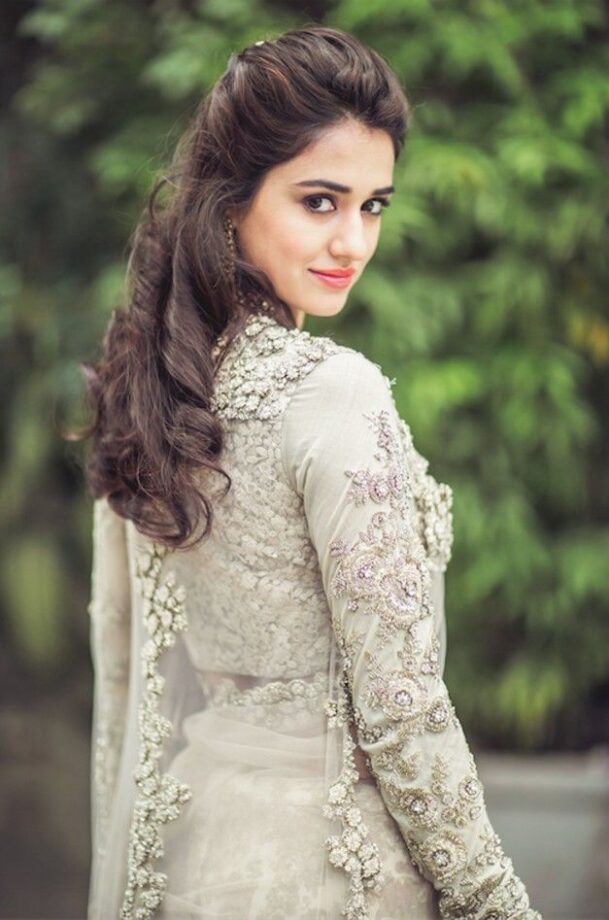 Disha Patani’s Style: 6 Classy Hairstyles For All Brides - 0