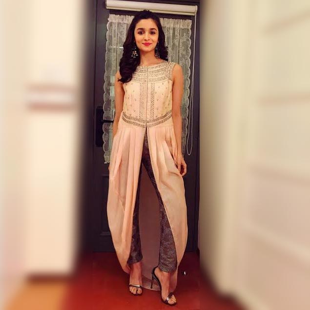 From Alia Bhatt To Tara Sutaria: Best Festive Diwali Looks - 0