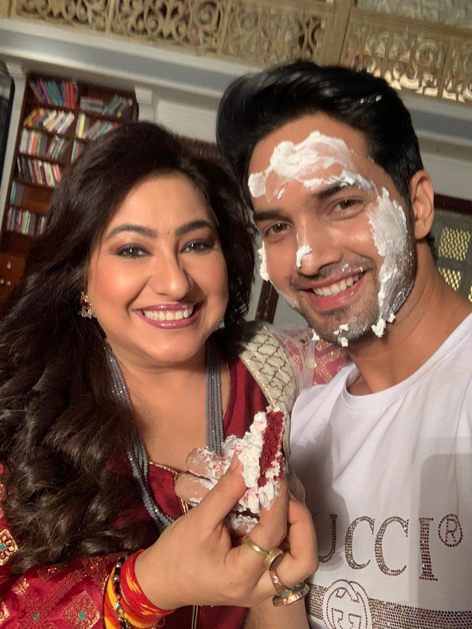 Guddan Tumse Na Ho Payega actor Pratham Kunwar has a fabulous birthday celebration on set 3