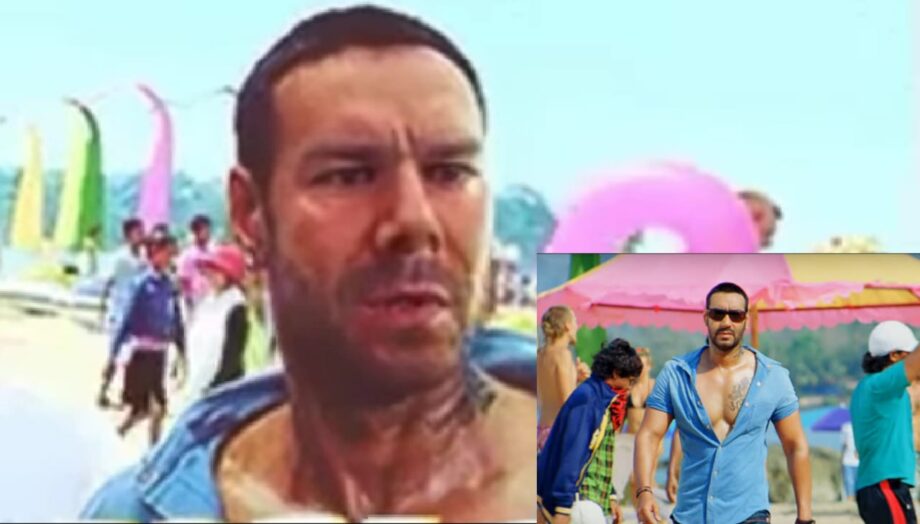 HILARIOUS: David Warner does a Ajay Devgn