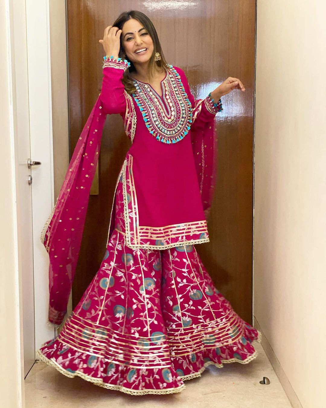 Hina Khan's Pink Modern Floral Sharara Suit Is An Ethnic Inspiration For Every Girl 1