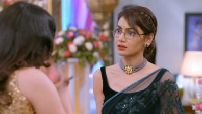 Kumkum Bhagya Written Update Ep1732 14th December 2020: Pragya caught amid jewellery theft