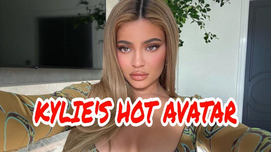 Kylie Jenner drops new hot photo on social media, fans go crazy 1