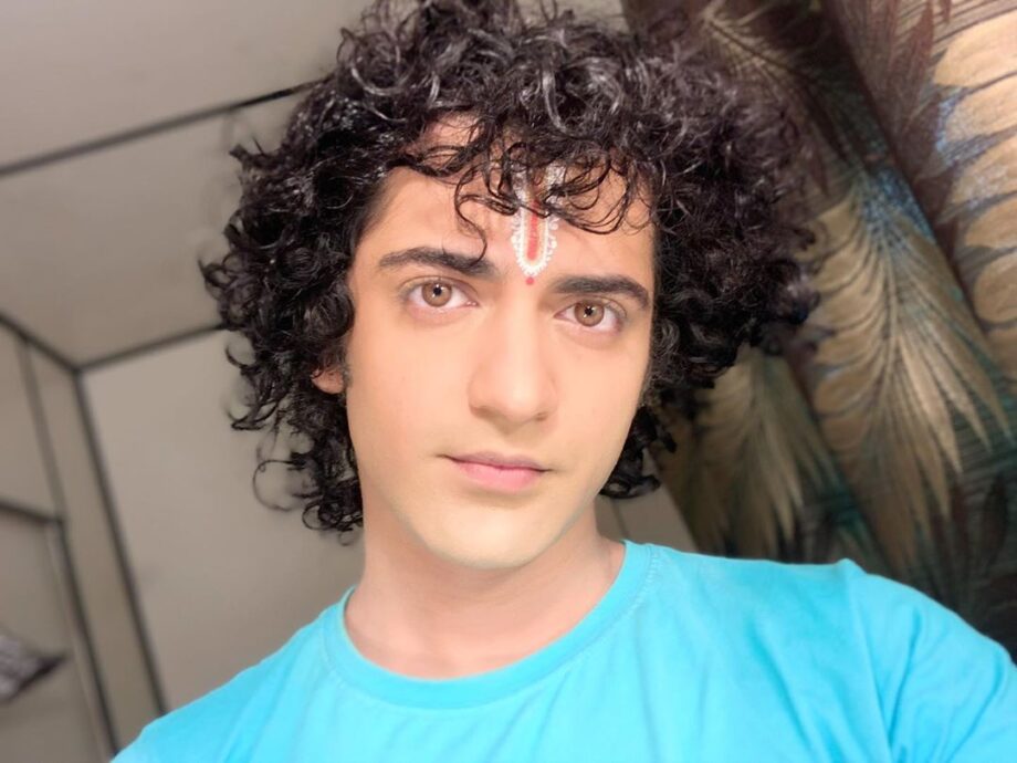 RadhaKrishn Fame Sumedh Mudgalkar Is Television's New Selfie King! 4