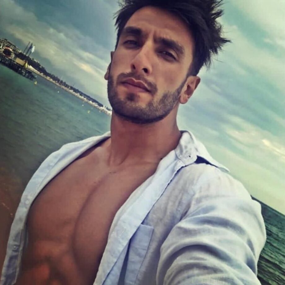 Ranveer Singh’s Unseen Beach Photos - 1