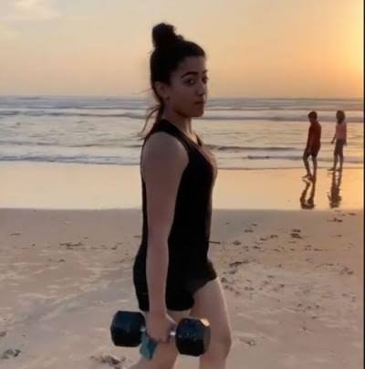 Rashmika Mandanna unseen beach photos for fans