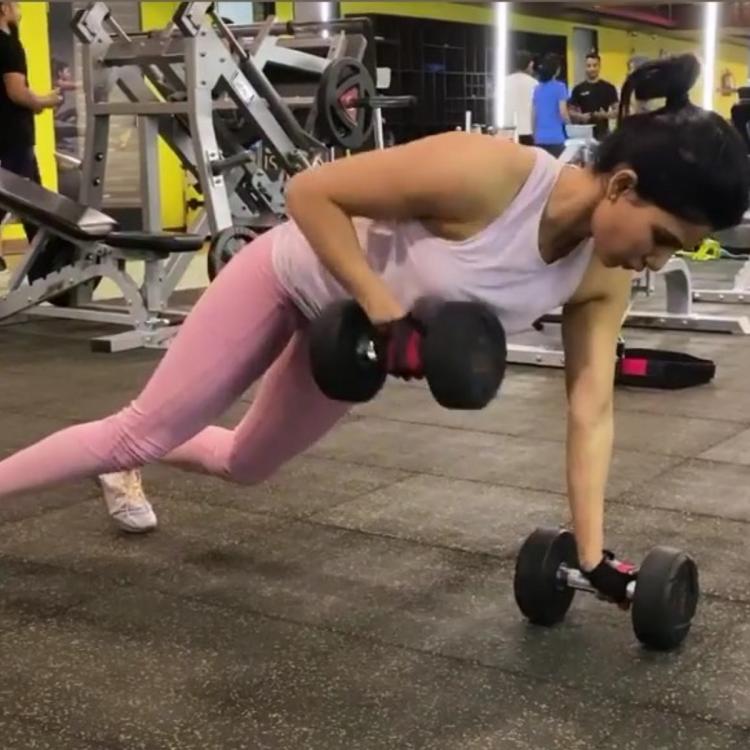 Samantha Akkineni Shares Her New Workout Plan - 1