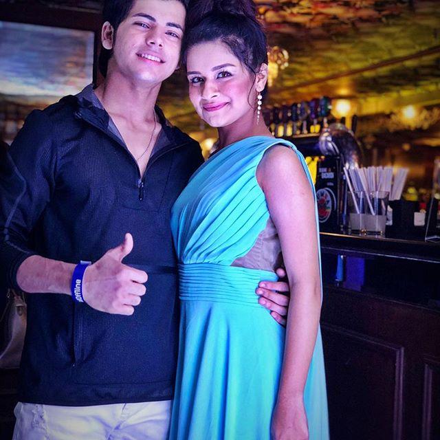 See Pics! When Siddharth Nigam Got Flirty With Avneet Kaur 2