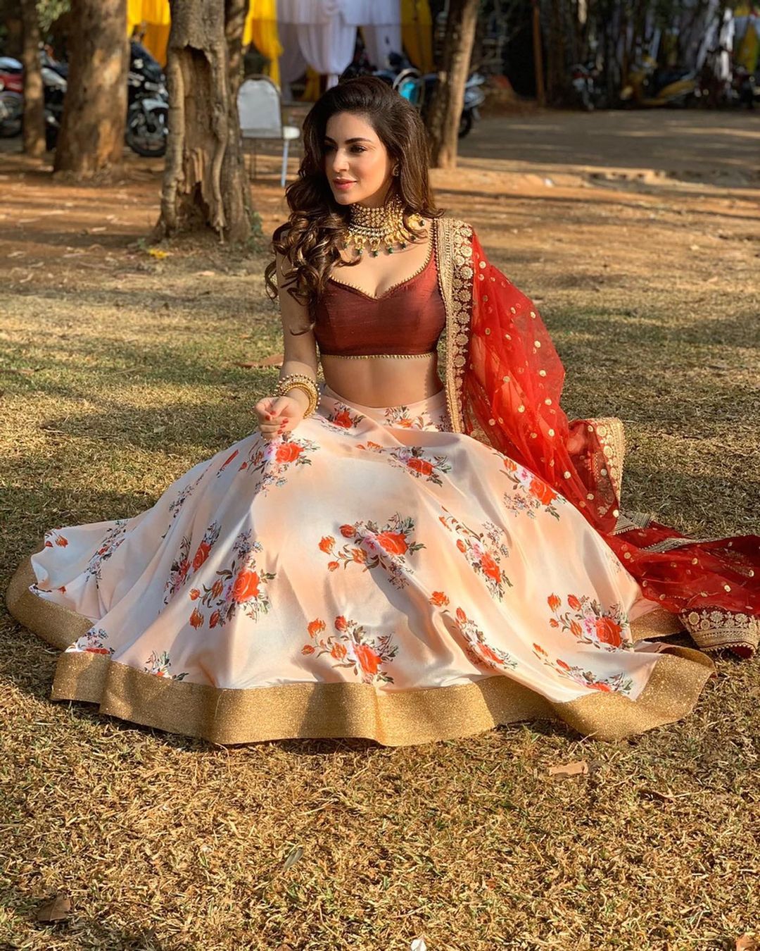 Shraddha Arya Vs Surbhi Chandna Vs Nia Sharma: Which Actress Has The Hottest Belly Curves? 2