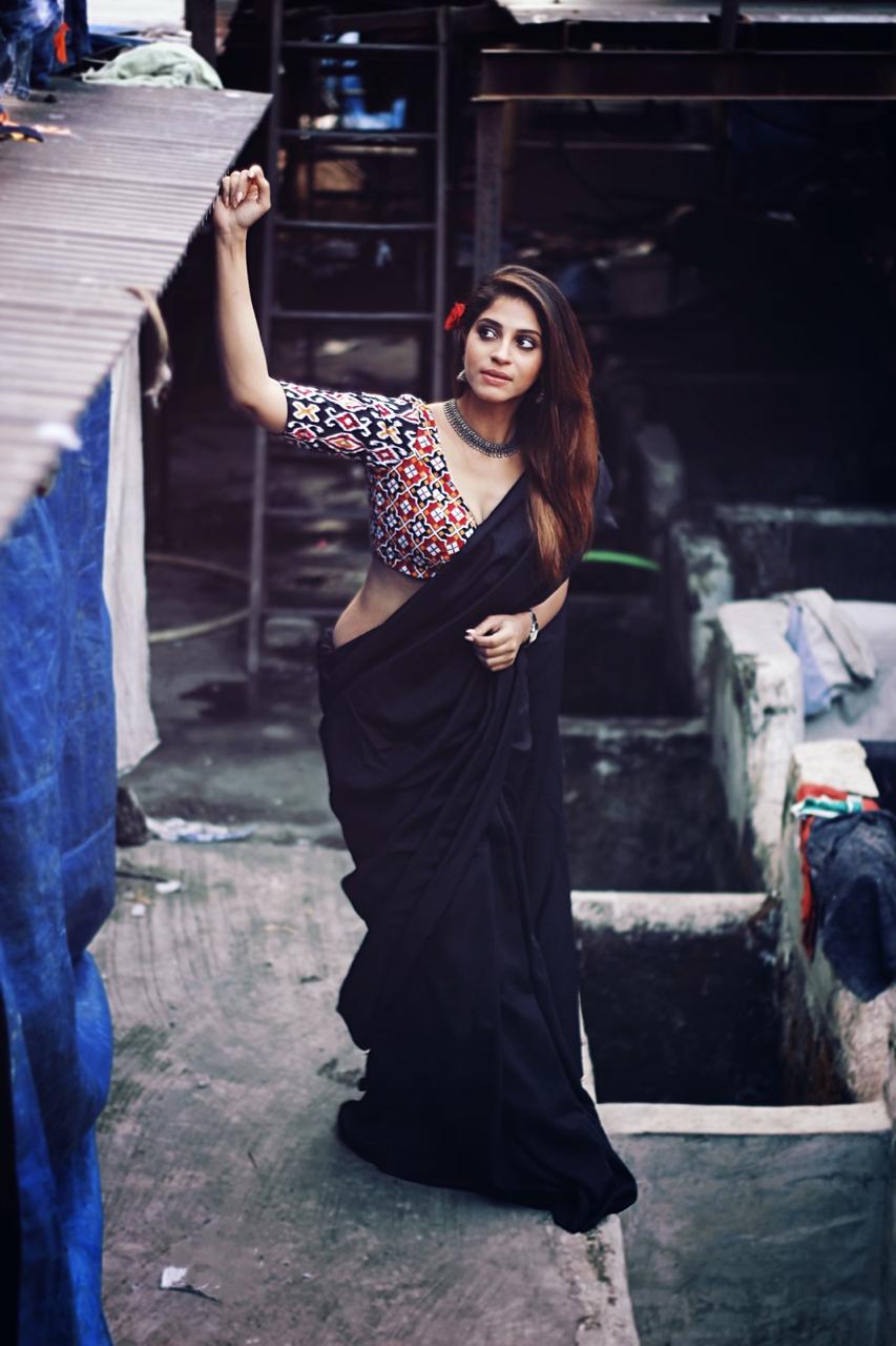 Shweta Mahadik gives her photoshoot a ‘real and rustic’ feel 1