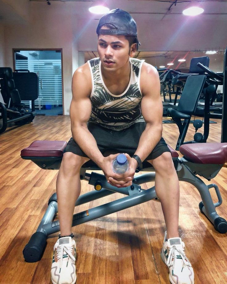 Siddharth Nigam: Slayer Of Sportswear 819153