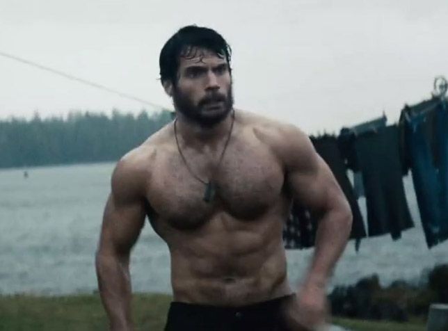 Superman ‘Henry Cavill’ or Aquaman ‘Jason Momoa’: Who Has Got The Perfectly Ripped Body? 2