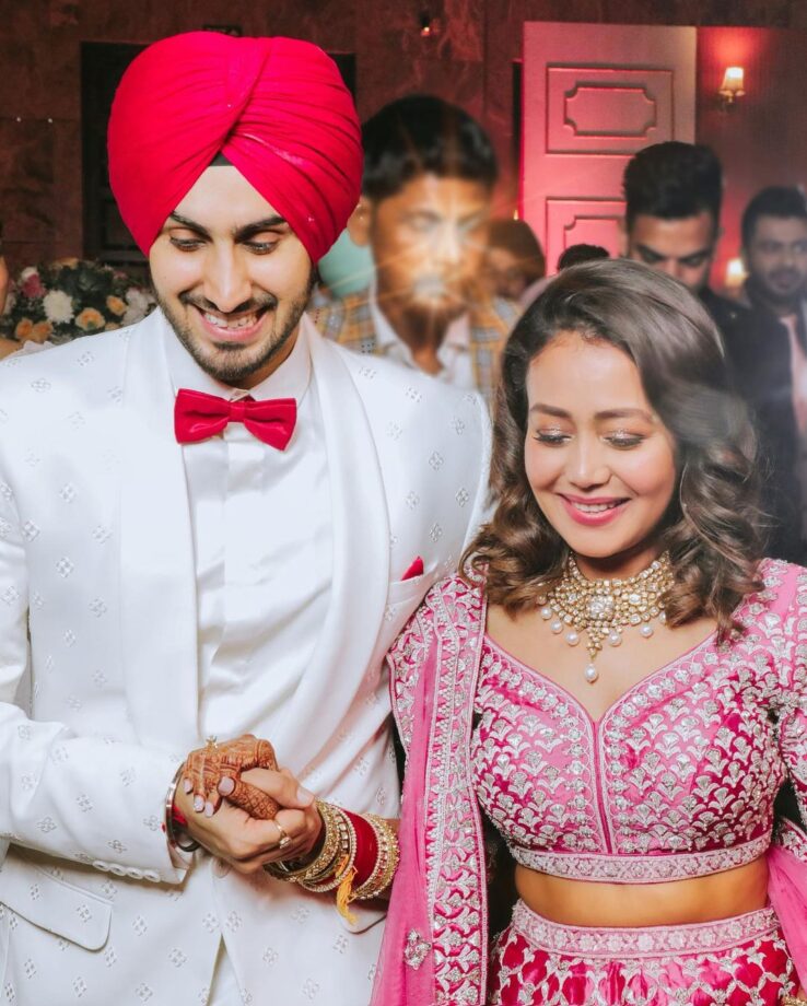 Take A Look At The Wedding Pictures Of Neha Kakkar and Rohanpreet Singh - 4