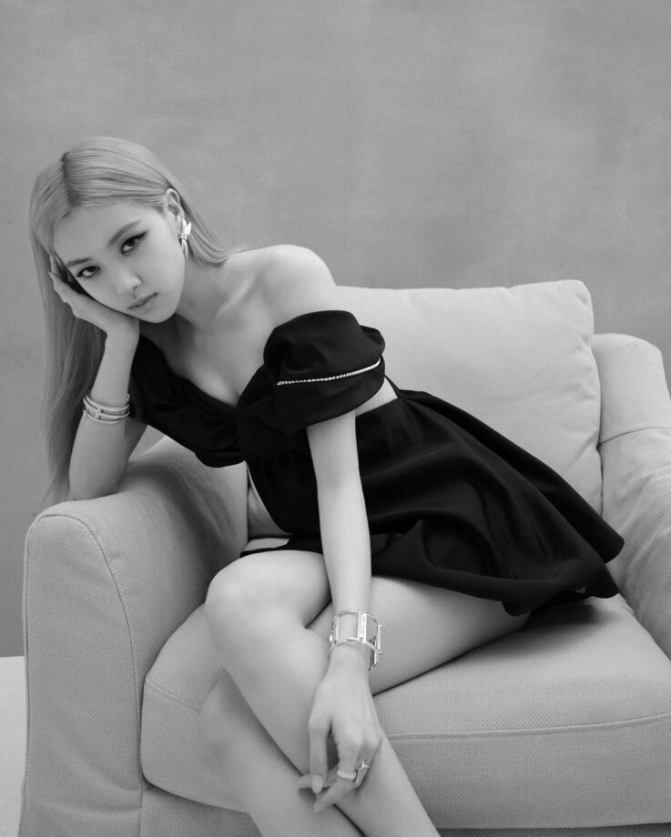 Blackpink’s Jennie, Rose, Jisoo, Or Lisa: Which Member Has The Hottest Picture On Instagram? - 10