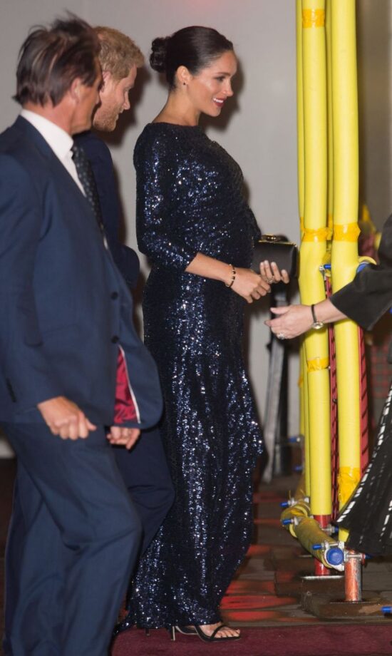 Top 6 Sequin Gown Looks Of Megan Markle - 1