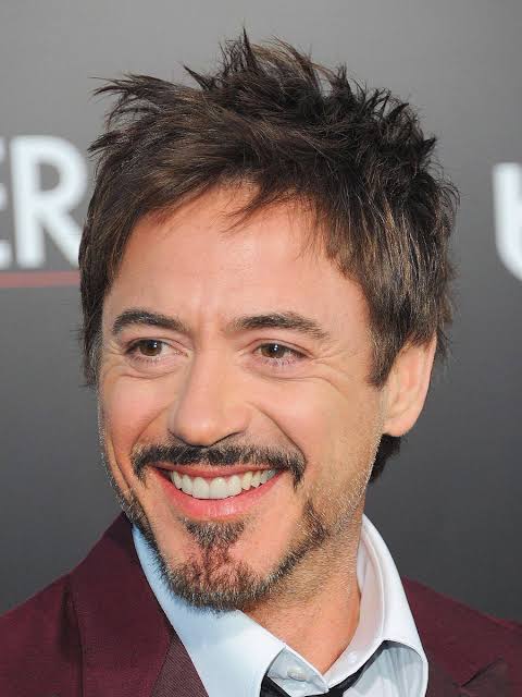 Want To Experiment? Try These Hairstyles Like Robert Downey Jr - 3