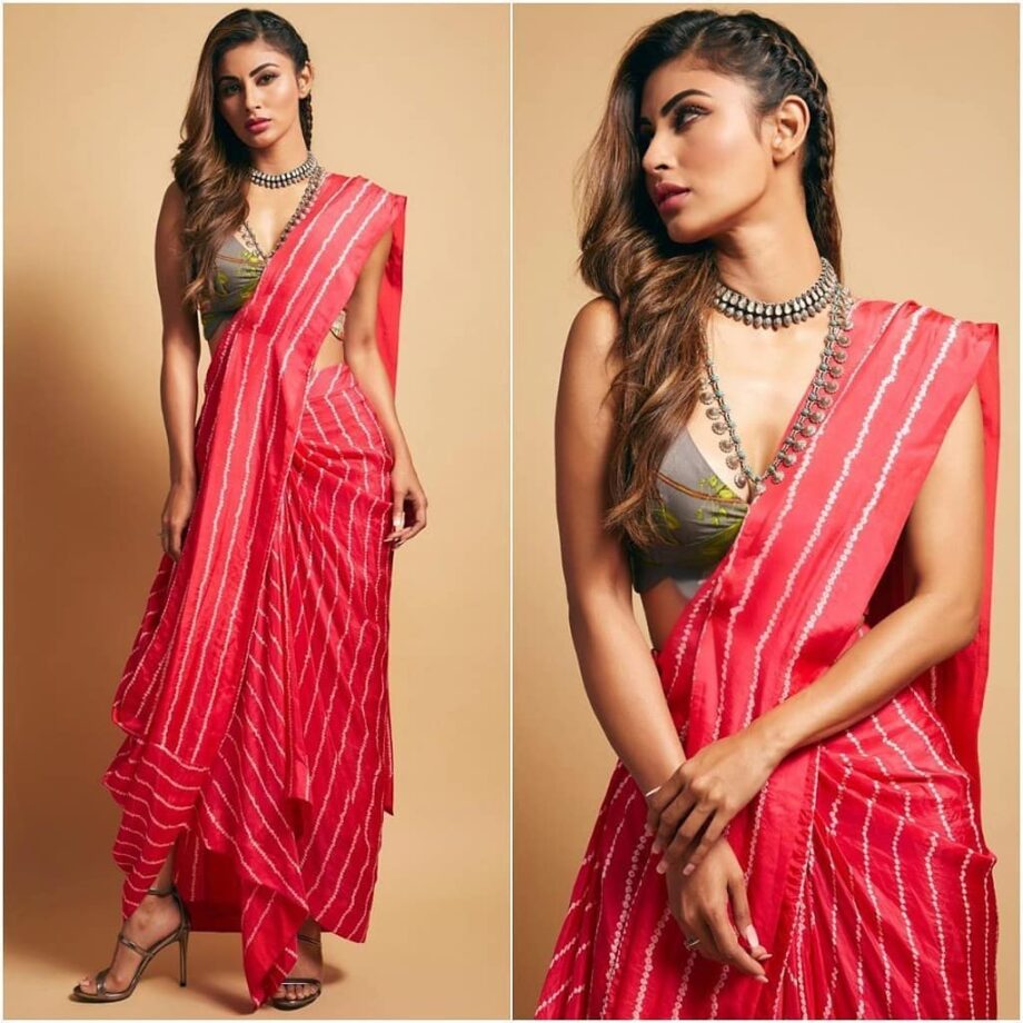 View Mouni Roy’s Sizzling Saree Photos Which Will Make You Sweat - 7