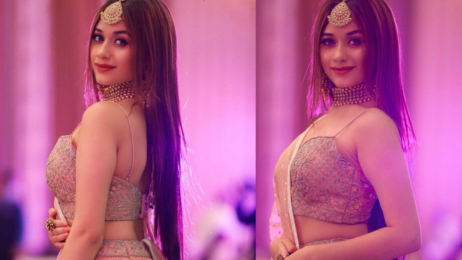 Ab mujhko jana hai kahan: Jannat Zubair Rahmani looks like a princess in gorgeous lehenga choli, turns romantic shayar