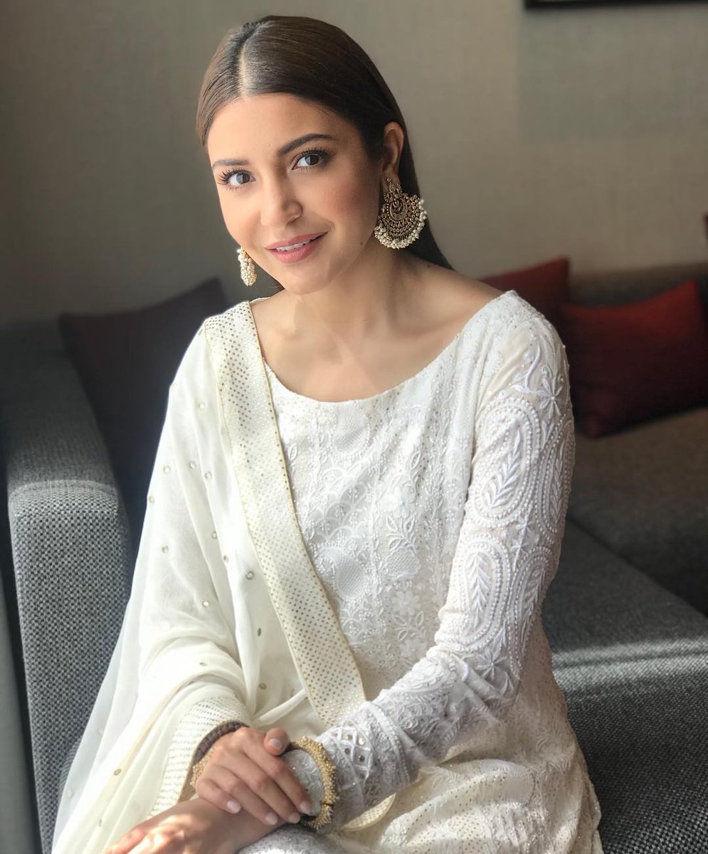 Alia Bhatt, Priyanka Chopra, And Anushka Sharma: Actresses Who Slew The White Anarkali Look 2