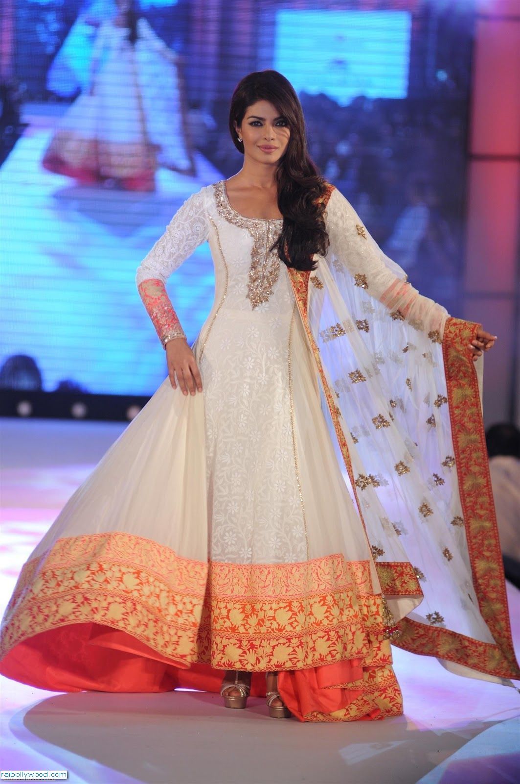 Alia Bhatt, Priyanka Chopra, And Anushka Sharma: Actresses Who Slew The White Anarkali Look