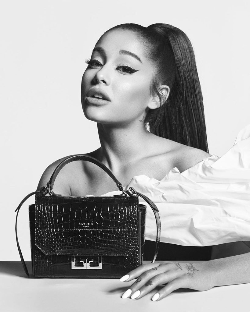 Ariana Grande Top 3 Hottest Monochrome Pics of 2020