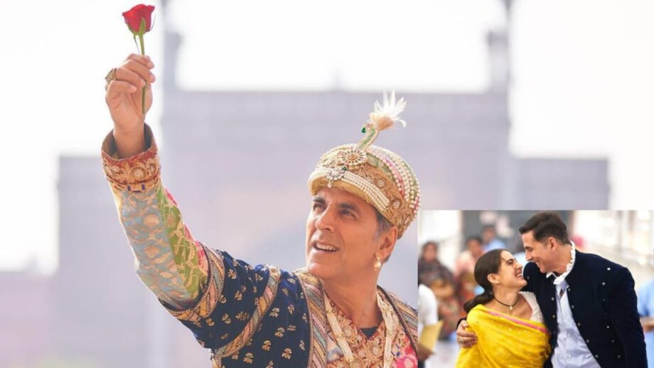 Atrangi Re: Akshay Kumar turns 'Shah Jahan', Sara Ali Khan loves it