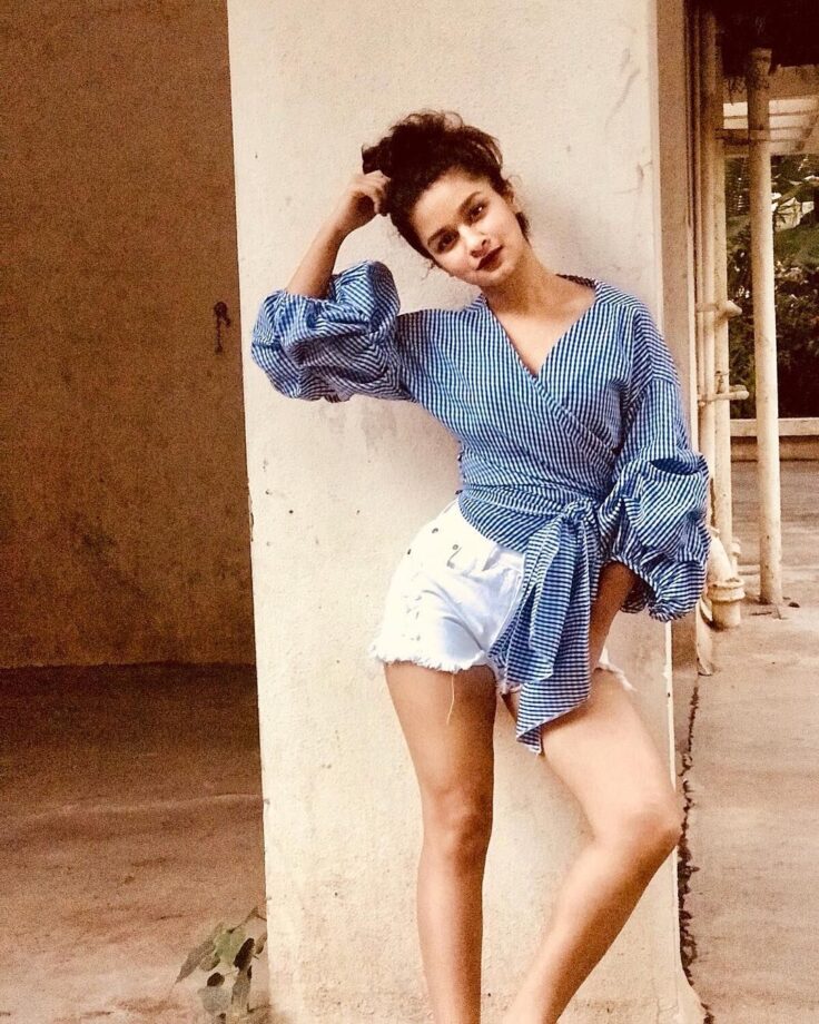 Avneet Kaur, Ashi Singh, Reem Shaikh, Jannat Zubair: Unseen hot pictures in short pants - 0