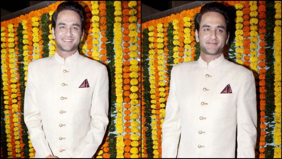 Bigg Boss fame Vikas Gupta’s best looks in ethnic wear - 1