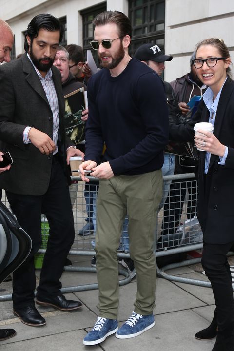 Chris Hemsworth, Chris Evans To Robert Pattinson: Have A Look At The Attractive Winter Outfits That You Could Buy For Yourself - 3