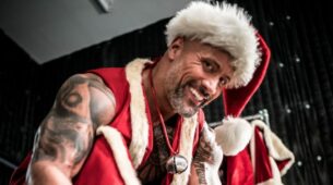 Dwayne The Rock Johnson Goes Dwanta Santa Mode As He Stuffs All His Favourite Ice-Cream